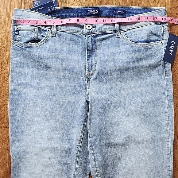 Chaps Vintage Inspired Slim Boyfriend Jeans New With Tags - Picture 3 of 14
